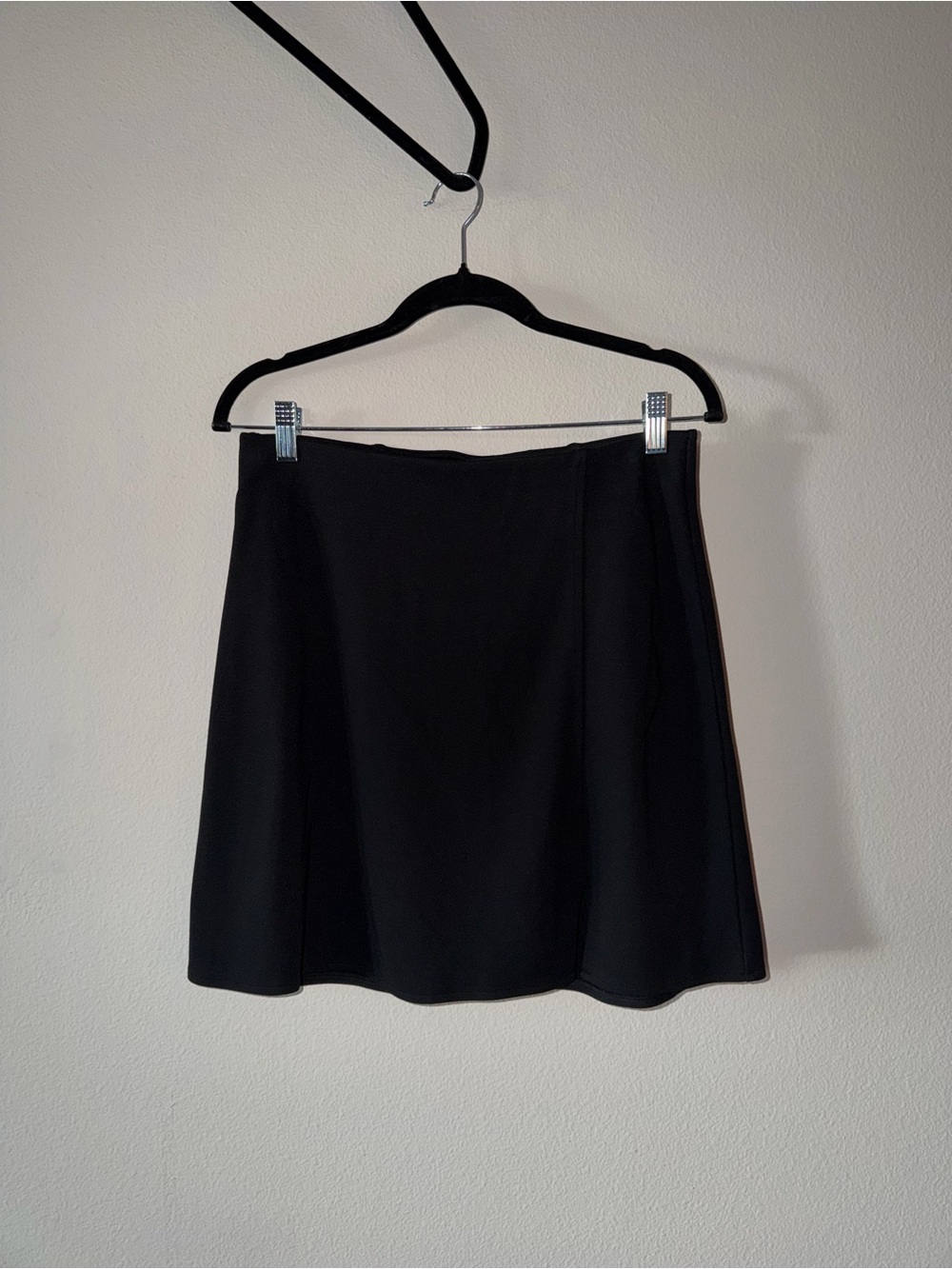 H&M Black Mini A-Line Skirt